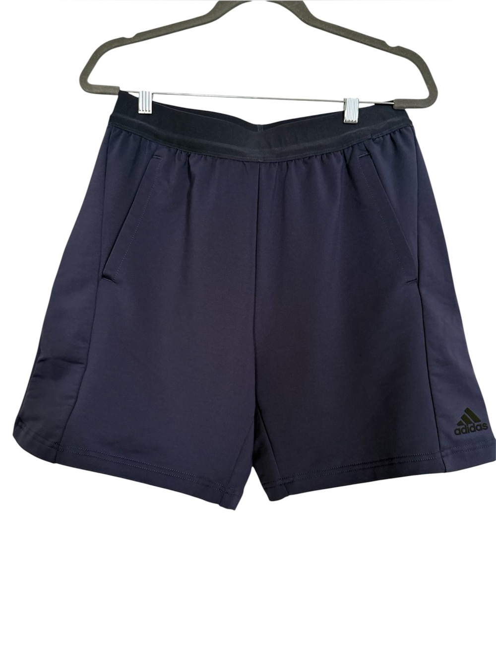 Adidas AEROREADY Men’s Navy Training Shorts – Medium – 7” Inseam